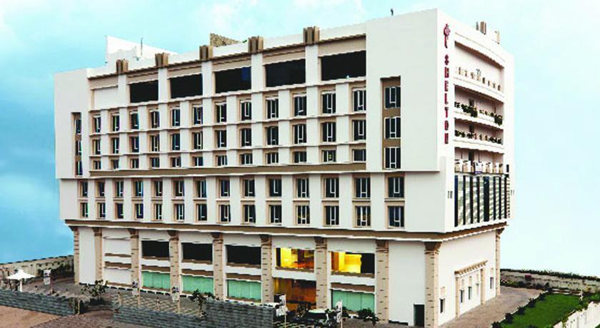 Hotel Shelton Rājahmundry Dış mekan fotoğraf